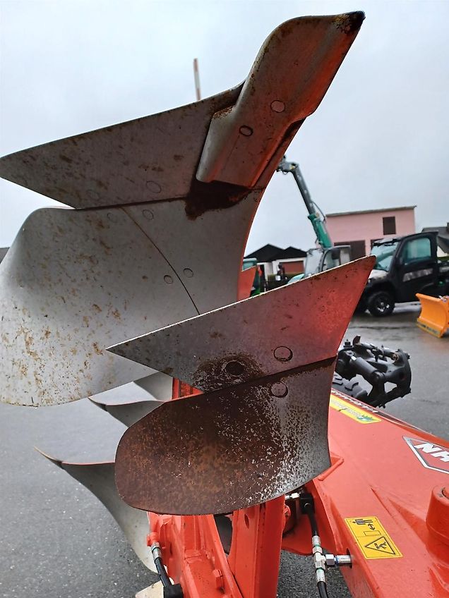 Kuhn Vari-Master 123 4E+1