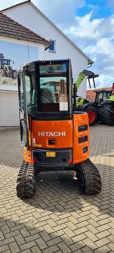 Hitachi ZX26U-6 Hitachi 2,7t mit Schwenkmotor/PowerTilt und Schnellwechsler HS03 - auch zur Miete!