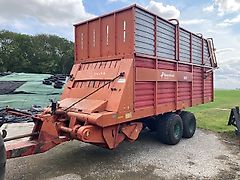 Kverneland G-Kverneland-Opraapwagen