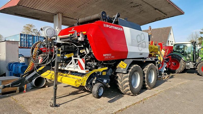 Pöttinger Rundballenpresse Presswickelkombination IMPRESS 3190