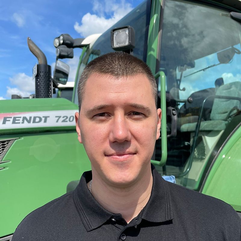 Persona de contacto Sr. Dorde Vukosavljevic